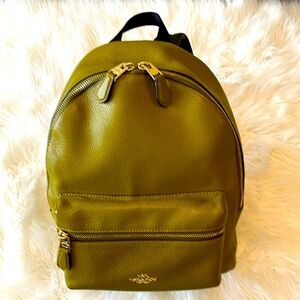 🌸 Coach Charlie Medium Backpack🌸